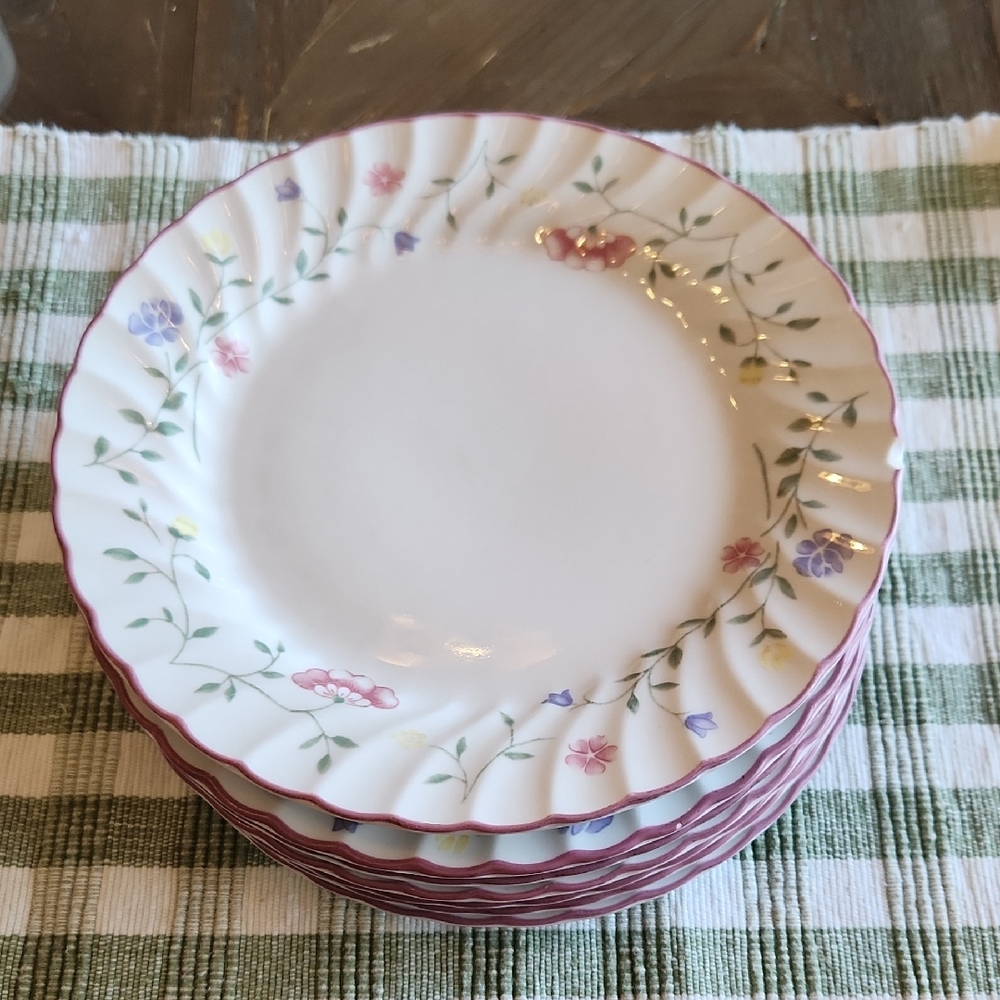 Side Salad Plates - Summer Chintz Pattern By Johnson Bros. England Set Of 8
